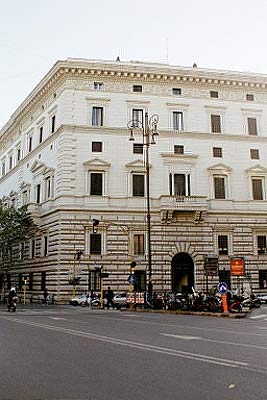 Palazzo Brancaccio på hjørnet af Via Merulana og Largo Brancaccio