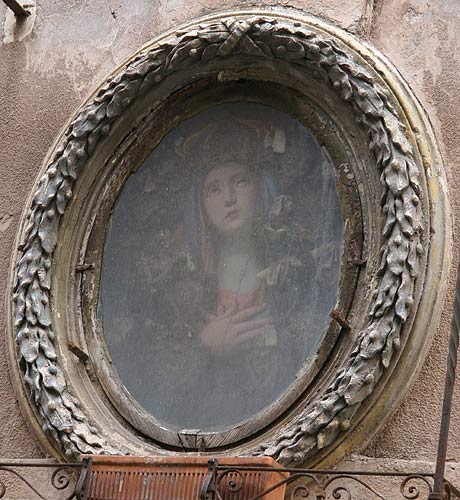 Madonna-billede i Via di Sant'Agata dei Goti nr.5. cop.Leif Larsson