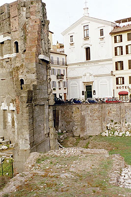 Foto fra Kirken Santi Quirico e Giulitta