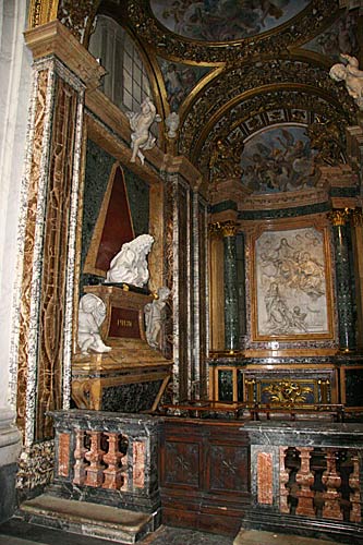 Santa Maria in Campitelli, Cappella Albertoni.  cop.Leif Larsson