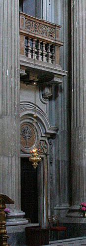 Santa Maria in Campitelli, presbyterium. cop. Leif Larsson