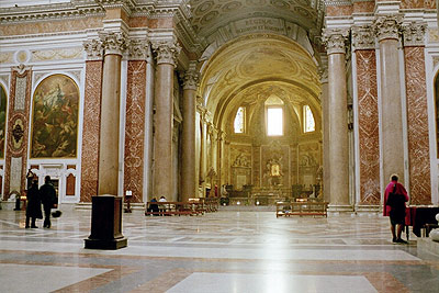 Santa Maria degli Angeli er indettet i termeanlæggets centrale hal