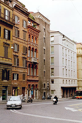 Det tidligere Palazzo Grassi i Via IV Novembre