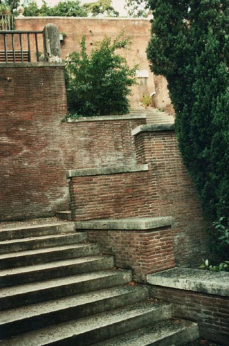 Trappen op til Villa Aldobrandini fra Via Mazzarino