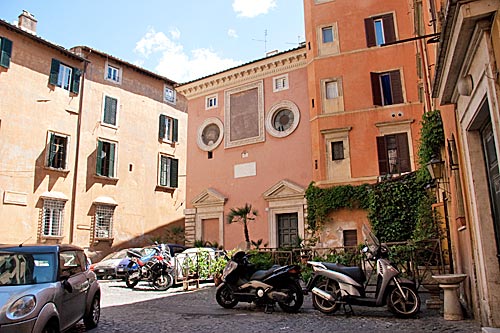 Piazzetta Monte dei Cenci. cop. Leif Larsson