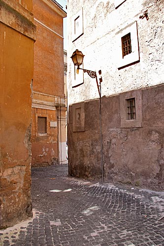 Gyden Via di Monte dei Cenci set mod Via Beatrice Cenci. cop. Leif Larsson