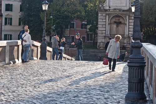 Udsigt mod Piazza Trilussa fra Ponte Sisto - cop.Leif Larsson