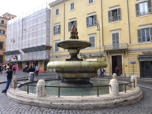 Piazza d'Aracoeli. Foto copyright Bo Lundin