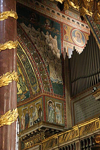 Presbyterium og Apsis