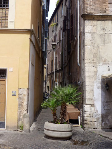 Via di Sant'Ambrogio i Via del Portico d'Ottavia. - cop. Bo Lundin