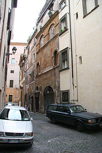 Via di San Salvatore in Campo. cop.Leif Larsson