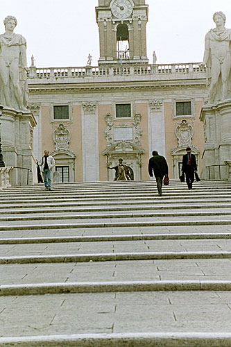 Piazza d'Aracoeli. Foto copyright Leif Larsson