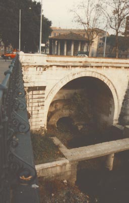 Foto fra Cloaca Massima